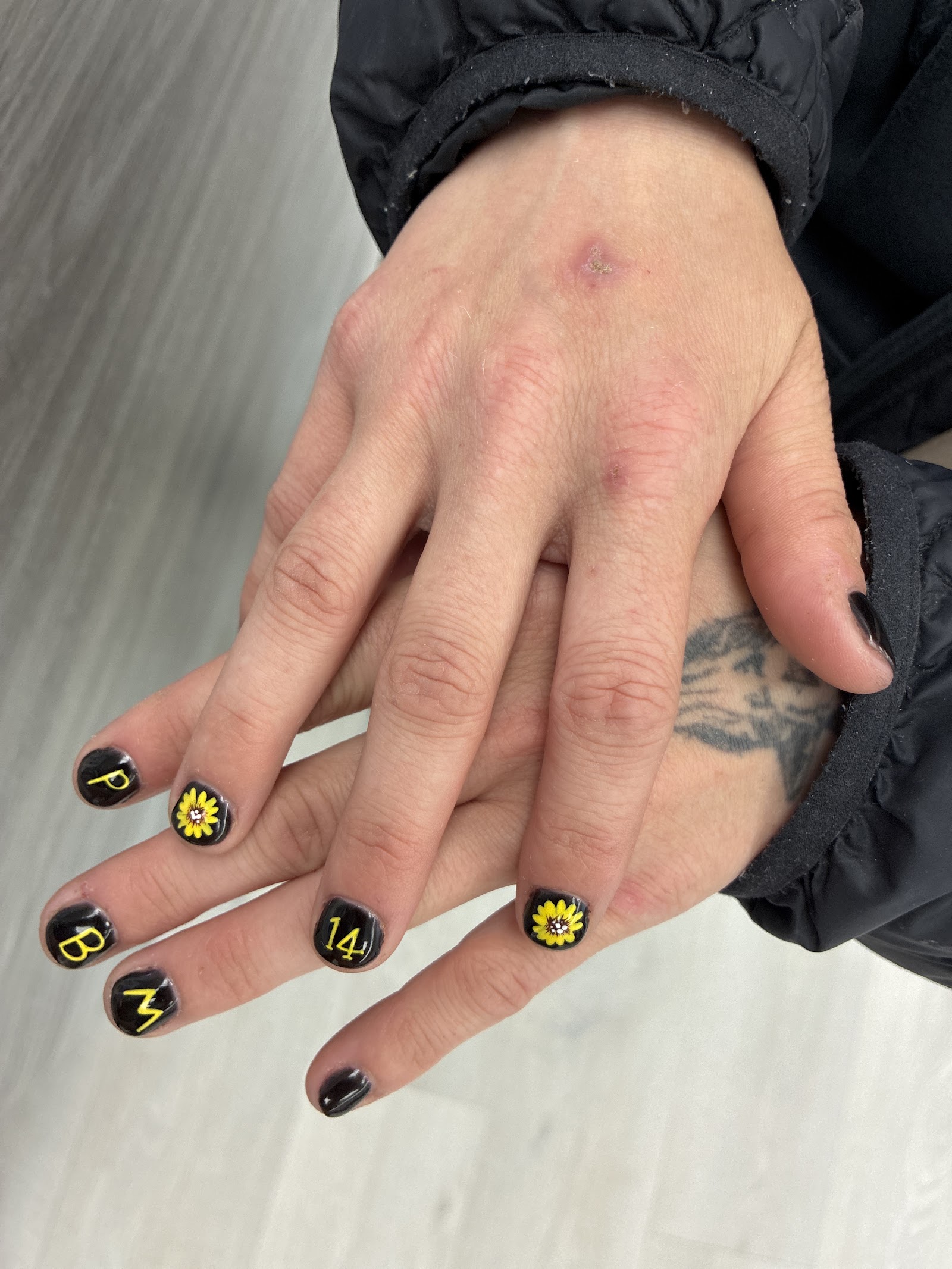 Rain Nails & Spa nail photo 5